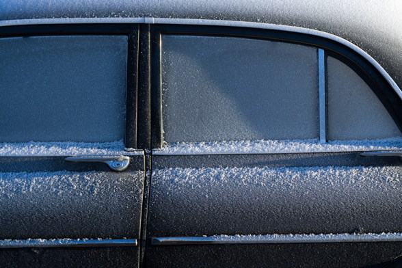 protect-car-ice-winter
