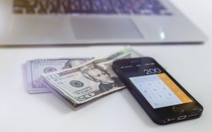 attorneys-fees-vs-out-of-pocket-expenses
