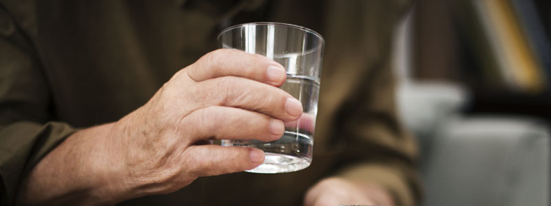 5 Signs of Dehydration to Watch out for in Your Elderly Loved One