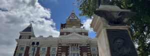 Johnson Country Courthouse, where a Greenwood personal injury lawyer might fight for a client injured in Greenwood, IN