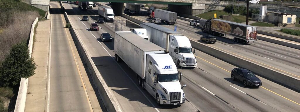 Frank Borman Expressway in Hammond, IN, where a semi truck could cause a fatal or injury-causing crash requiring help from a Hammond, IN truck accident lawyer
