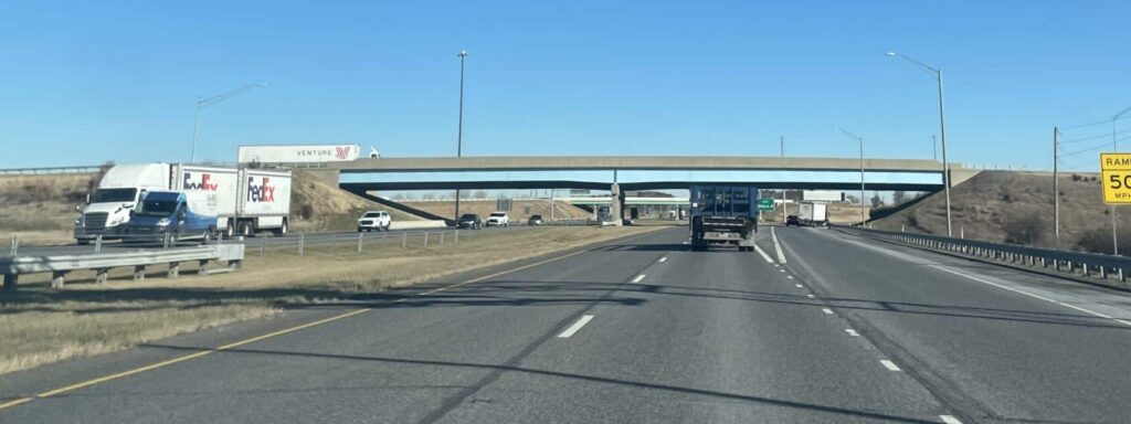 a stretch of highway in Fort Wayne, IN where semi-truck accidents on I-69 are likely to take place