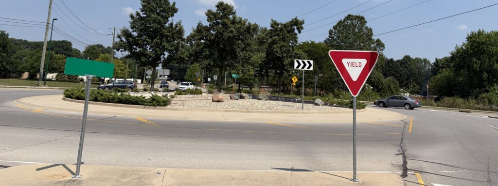 Roundabout at 96th St. and Cumberland Rd. in Fishers, IN, where accidents requiring the assistance of Fishers car accident lawyers often occur