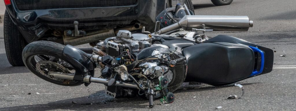 Motorcycle accident in Indiana that might benefit from the assistance of an Indiana motorcycle lawyer within the first 24 hours